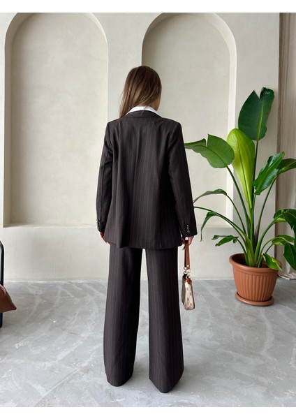 Çizgili Helina Ceket Pantolon Takım Kahverengi