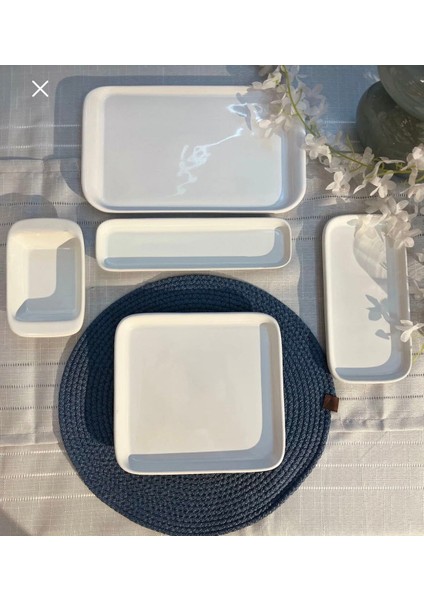 6 Kişilik 15 Parça Beyaz Kare Kahvaltı Takımı