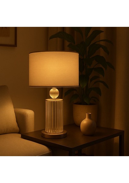 Endüstriyel Şıklık: Metal Çerçeveli, Cam Elemanlı Masa Üstü Abajur fiyatları