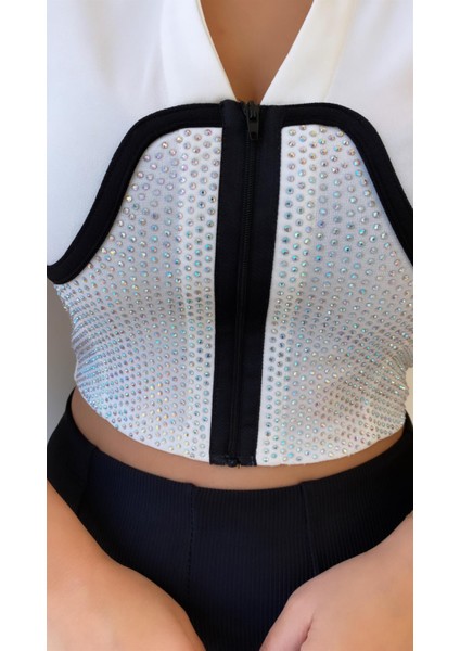 Korse Detaylı Taşlı Fermuarlı Bluz Ekru modelleri