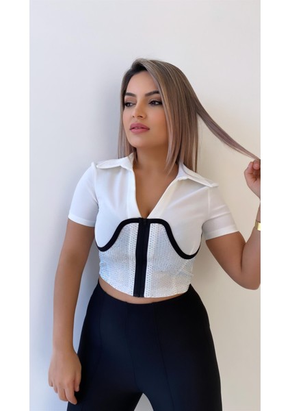 Korse Detaylı Taşlı Fermuarlı Bluz Ekru