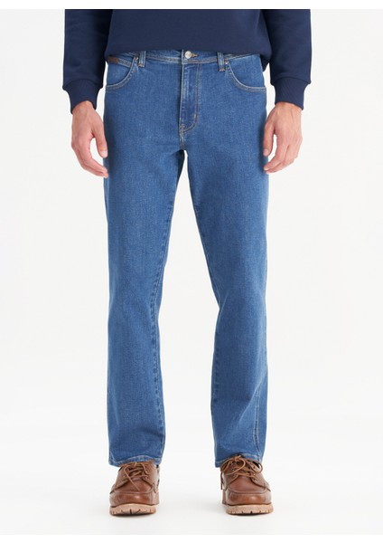 Mavi Erkek Straight Denim Pantolon MW121HR36B Orta Mavi Denim Pantolon fiyatları