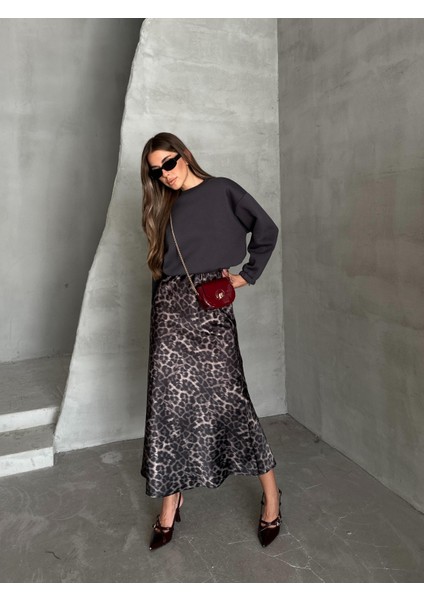 Maxi Boy Saten Etek Leopar Antrasit indirimleri