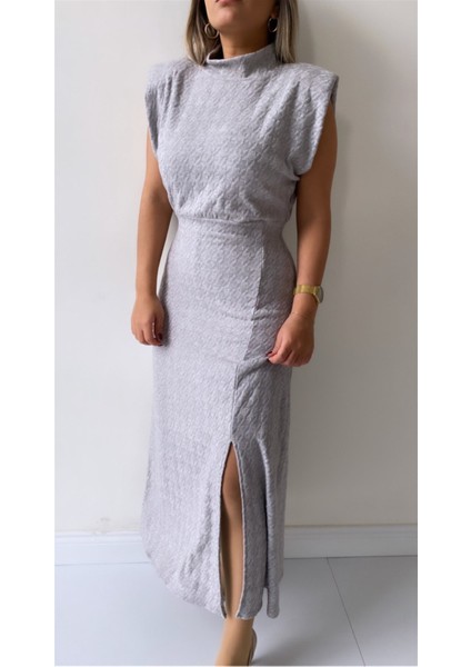 Vatkalı Balıkçı Yaka Yırtmaçlı Triko Elbise Gri fiyatları
