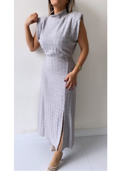 Vatkalı Balıkçı Yaka Yırtmaçlı Triko Elbise Gri indirimleri