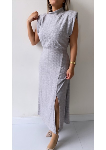 Vatkalı Balıkçı Yaka Yırtmaçlı Triko Elbise Gri