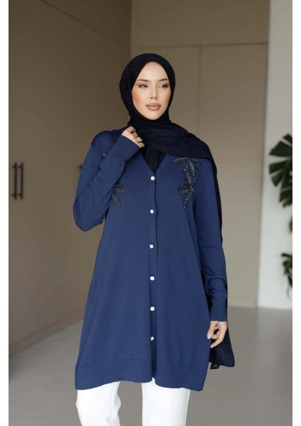 Triko Çiçekli Düğmeli Uzun Hırka