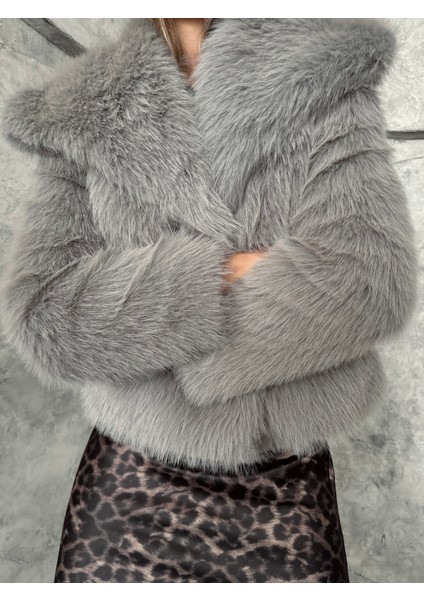 Geniş Yaka Premium Kürk Kaban Gri