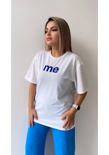 Taşlı Me Yazılı Tişört Ekru Mavi