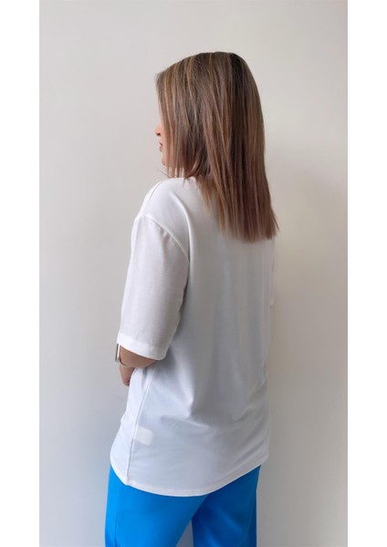 Taşlı Me Yazılı Tişört Ekru Mavi