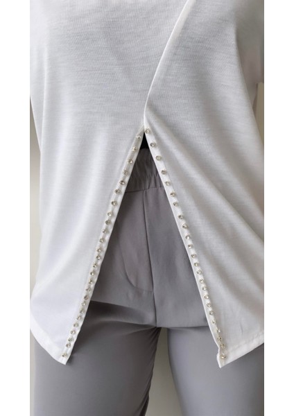 Önü Taş Yırtmaçlı Tişört Ekru fiyatları