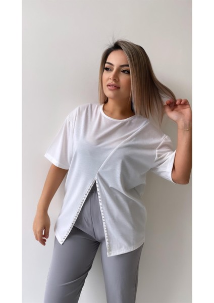 Önü Taş Yırtmaçlı Tişört Ekru indirimleri