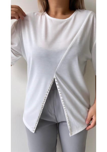 Önü Taş Yırtmaçlı Tişört Ekru