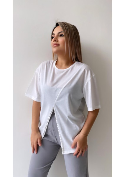 Önü Taş Yırtmaçlı Tişört Ekru