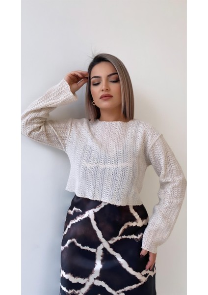 Yazlık Ajurlu Kısa Triko Bluz Bej