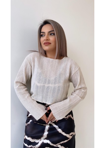 Yazlık Ajurlu Kısa Triko Bluz Bej