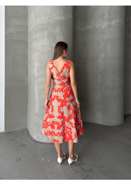 Kuşaklı Desenli Kalın Askılı Elbise Bej