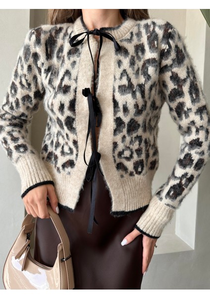Önü Bağcıklı Leopar Hırka Bej fiyatları