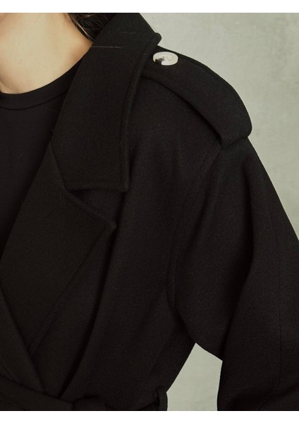 Apoletli Premium Kaşe Kaban Siyah modelleri