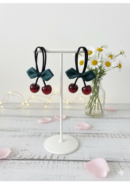 Büyük Cam Kiraz Modeli Yeşil Kurdela Detaylı Lastik Toka