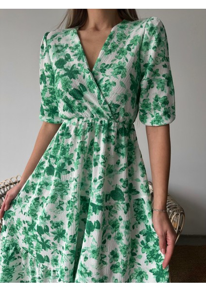 Çiçekli Kruvaze Krep Elbise Yeşil modelleri