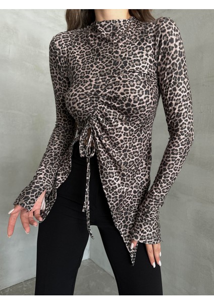 Bilek Yırtmaçlı Sağdan Büzgülü Leopar Bluz Kahverengi fiyatları