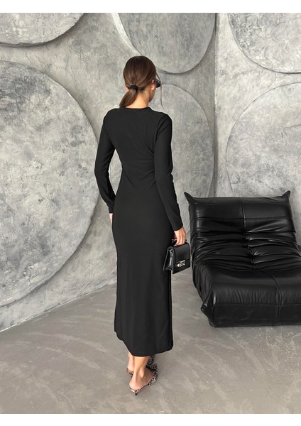 V Tokalı Çelik Triko Elbise Siyah