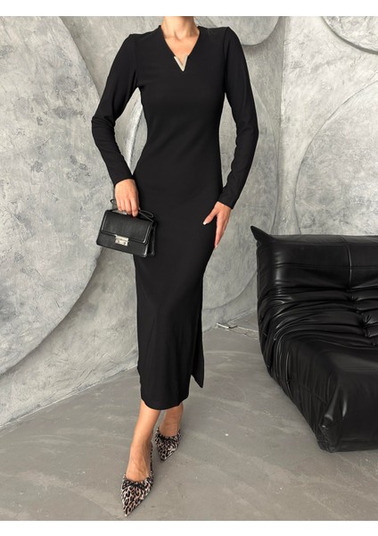 V Tokalı Çelik Triko Elbise Siyah