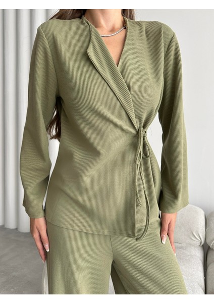 Bağlama Detaylı Triko Takım Çağla Yeşili fiyatları