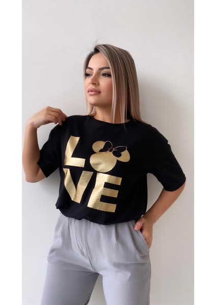 Love Varak Baskılı Tişört Siyah indirimleri