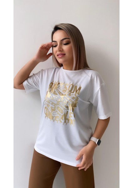 Awe Some Varak Baskılı Tişört Ekru indirimleri