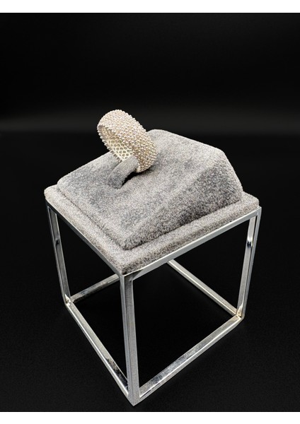 Tam Tur Taşlı Gümüş Ithal Yüzük fiyatları