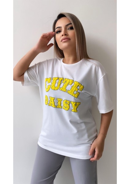 Kabartmalı Cute Daisy Tişört Ekru Sarı fırsatları