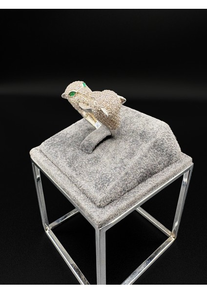 Gümüş Taşlı Yüzük