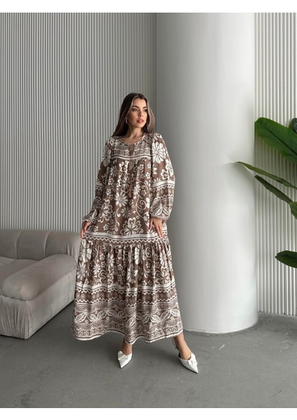 Yakası Ipli Salaş Desenli Viskon Elbise Bej
