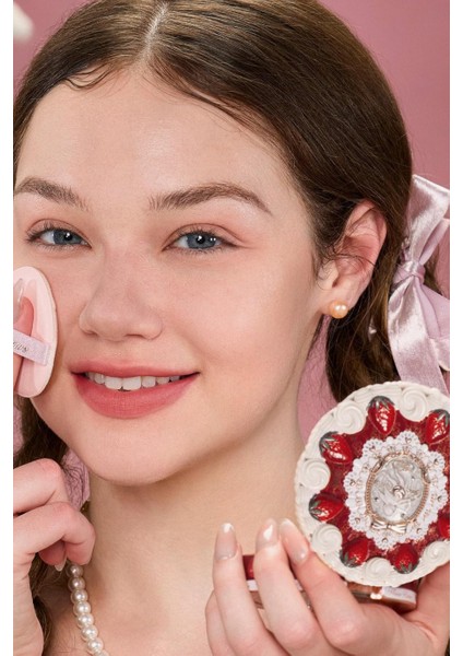 Strawberry Cupid Pore-Blur Powder indirimleri