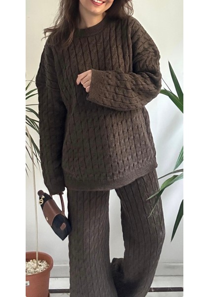 Kadın Kahverengi Triko Takım fırsatları