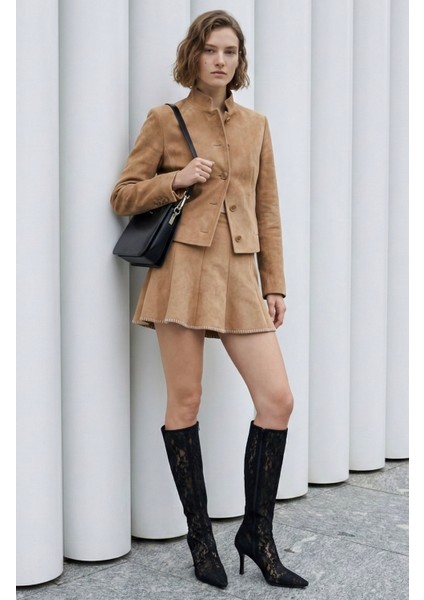 Dikiş Detaylı Süet Görünümlü Mini Etek Bej