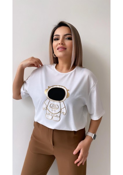 Uzaylı Varak Baskılı Tişört Ekru indirimleri