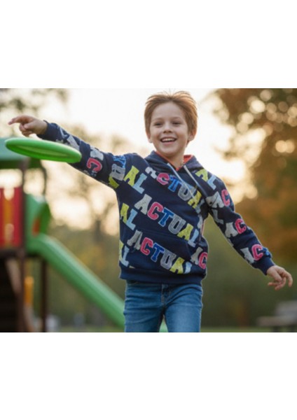 Erkek Çocuk Lacivert Baskılı Kapüşonlu Sweatshirt – Rahat Kalıp, Uzun Kollu, Dokuma Kumaş fırsatları