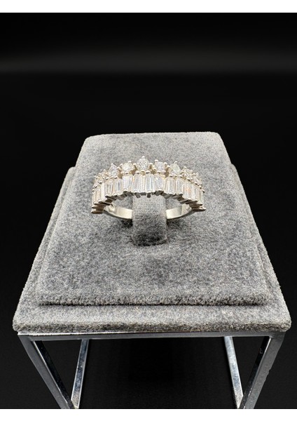 Gümüş Taşlı Yüzük fırsatları