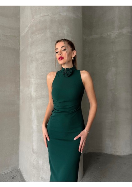 Drapeli Gül Detaylı Kalem Elbise Zümrüt Yeşil fırsatları