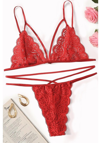 Kadın Kırmızı Dantel Sütyen Külot Takımı
