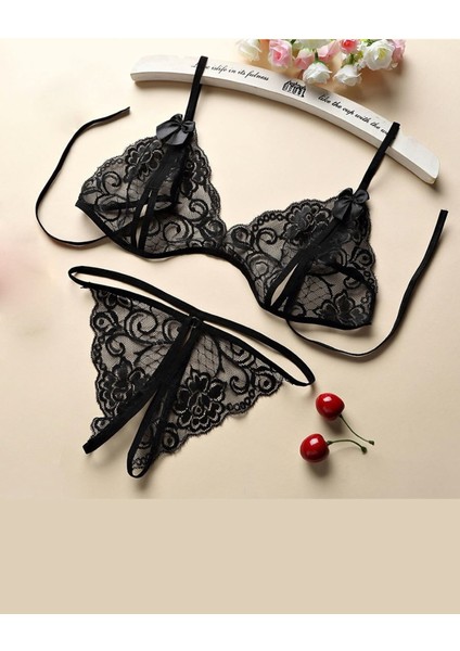 Kadın Siyah Dantelli Sütyen Külot Takımı
