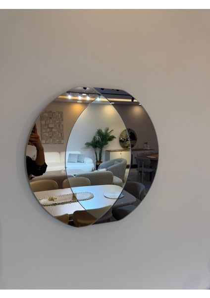 “asimetrik Duvar Aynası – Modern Çerçevesiz Dekoratif Tasarım Ayna, Salon & Antre Modeli”