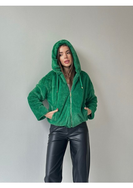 Etek Ucu Lastikli Kapüşonlu Peluş Mont Yeşil