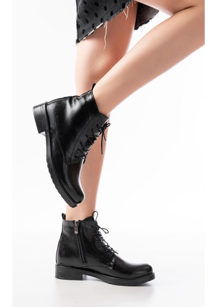 ZRİN165-225 Premium Siyah Rugan Bağcıklı Fermuarlı Günlük Kadın Bot modelleri