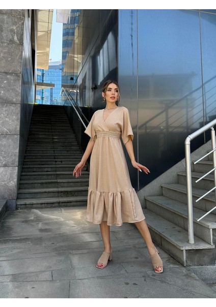 Yarasa Kol Beli Işlemeli Keten Elbise Bej