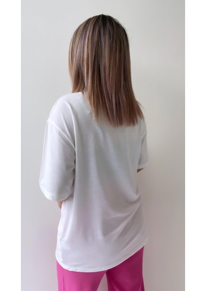 Taşlı Me Yazılı Tişört Ekru Pembe