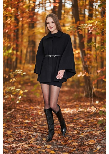 Kadın Siyah Kemerli Kaşe Panço – Milan’o 2025 Yeni Sezon Şıklığı fiyatları